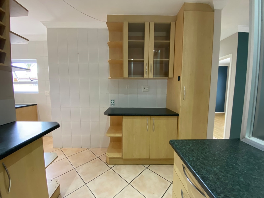 To Let 3 Bedroom Property for Rent in Parklands Western Cape